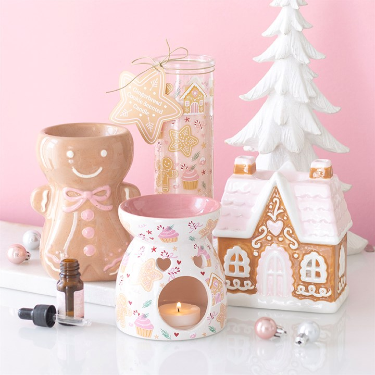 Sugarplum Gingerbread House Oil Burner and Wax Warmer