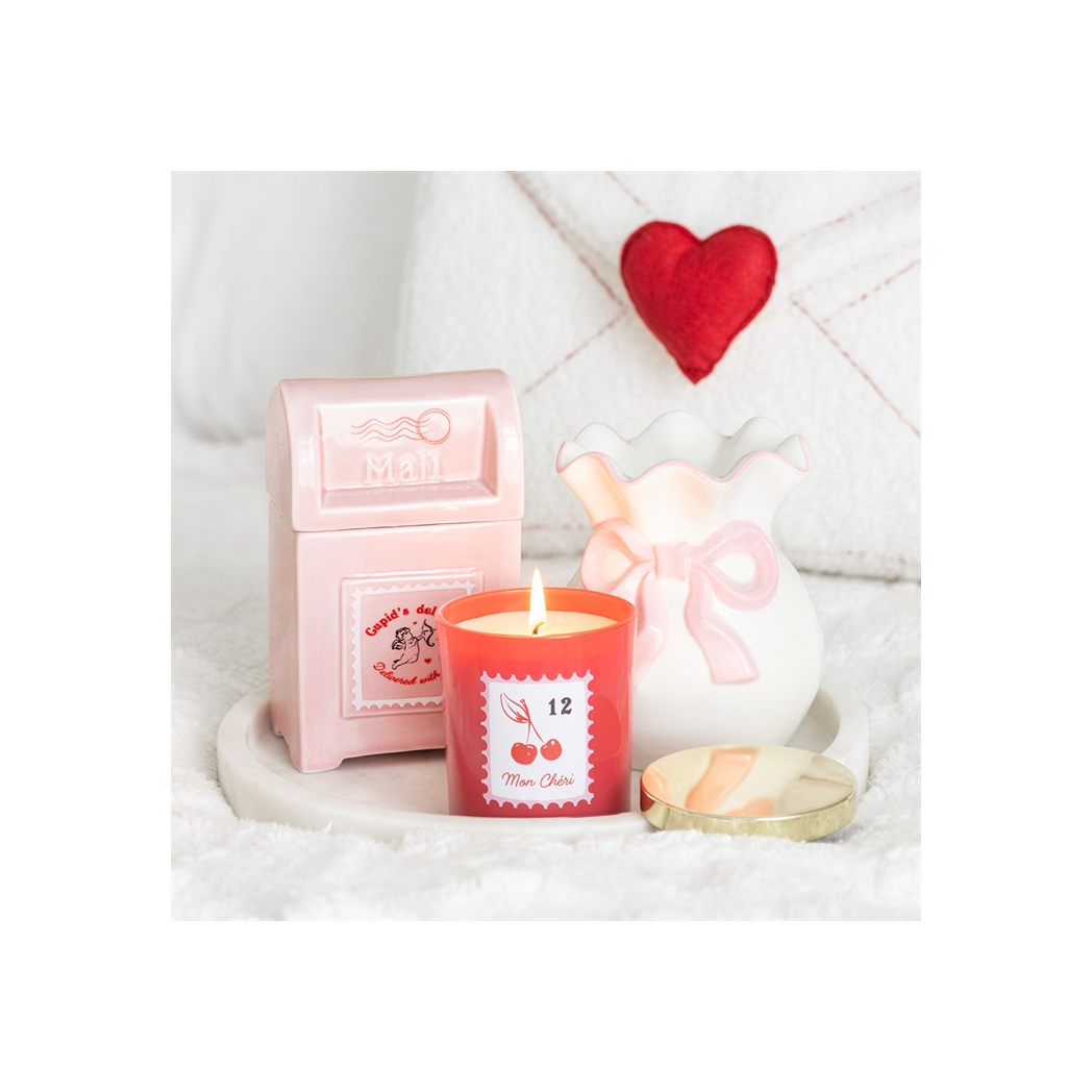 Cupid's Delivery Valentine Postbox Oil Burner
